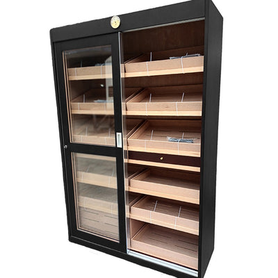 Lucky 2 Door Sliding Doors Cabinet For 4000 Cigars